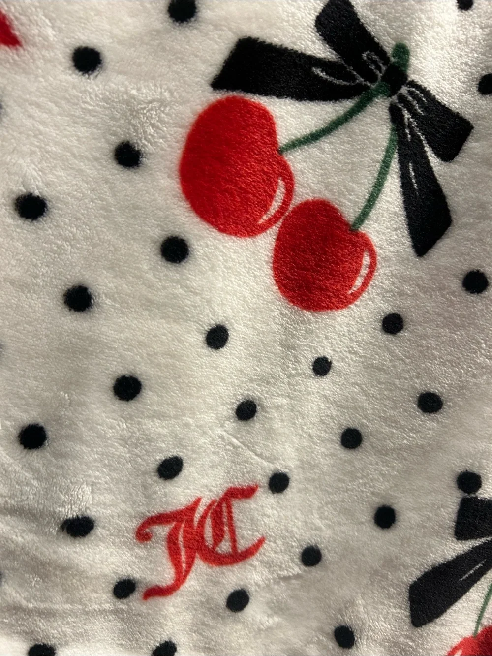 🍒NWT Juicy Couture Cherry Bow Polka Dot Plush Throw Blanket 🍒